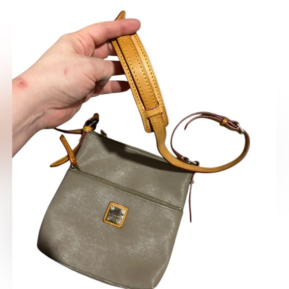 Dooney & Bourke crossbody bag | Dooney & Bourke crossbody purse - Picture 3 of 13